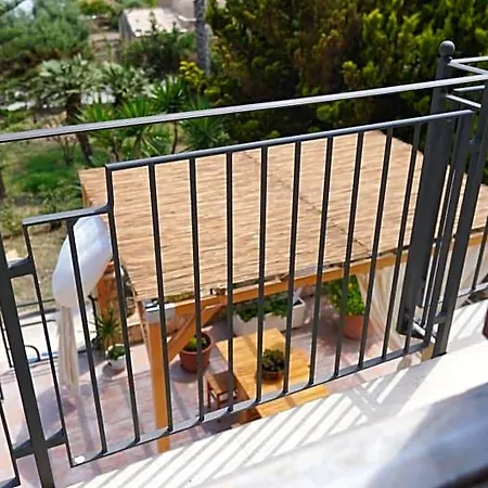 La Veranda Oda ve Kahvaltı 3*