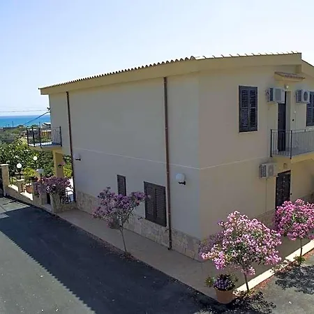 Oda ve Kahvaltı La Veranda