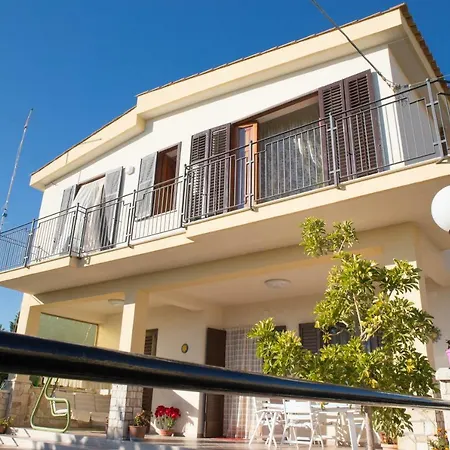 La Veranda 3* 利卡塔